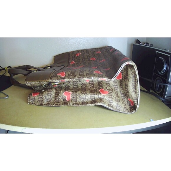 Juicy Couture Purse RN #108833 Log Hearts Brown - Picture 6 of 10